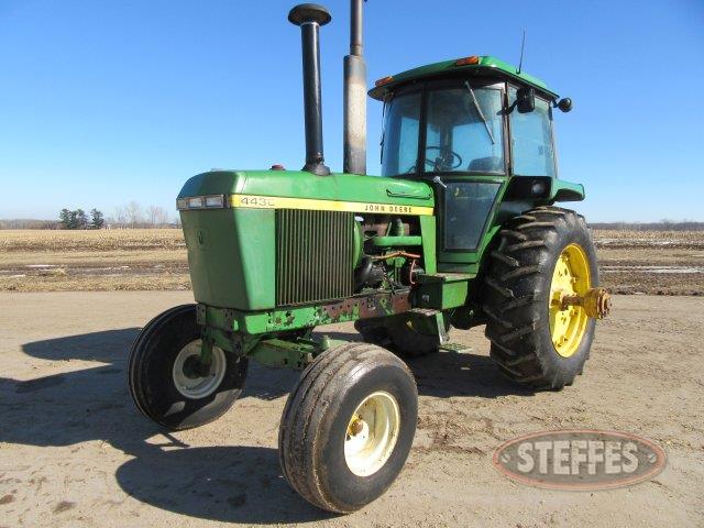 1977 John Deere 4430_0.JPG